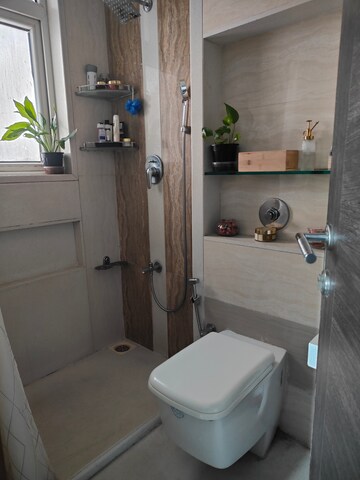 Master Bedroom in 3 BHK Apartment at Orbit Eternia, Lower Parel – for Rent