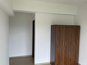 Bedroom in 2 BHK Apartment at Kanakia Silicon Valley, Powai – for Rent