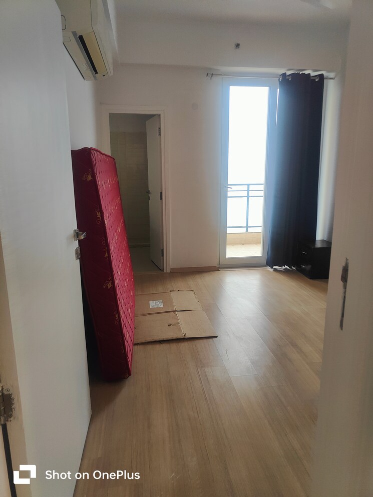 Room, dlf-the-primus 3 Bedroom 1799 Sq.Ft. Apartment In Sector 82a Gurgaon 8061205