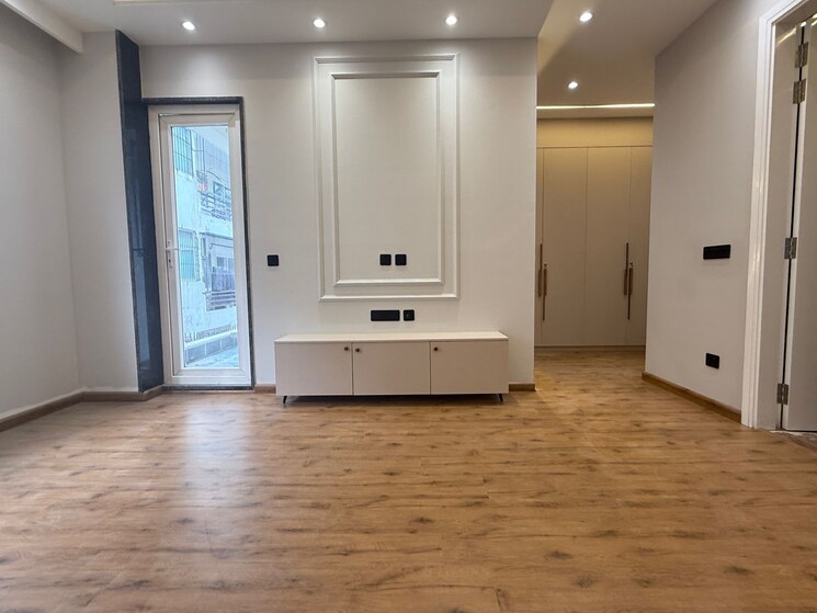 Room, sushant-lok-3 3 Bedroom 240 Sq.Yd. Builder Floor In Sector 57 Gurgaon 8061213