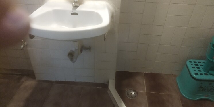 Bathroom, vinspa-apartment 2 Bedroom 1000 Sq.Ft. Apartment In Boat Club Road Pune 8061228