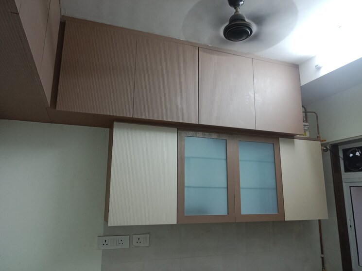 Room, royal-tower-chs-ltd 2 Bedroom 900 Sq.Ft. Apartment In Borivali West Mumbai 8061242