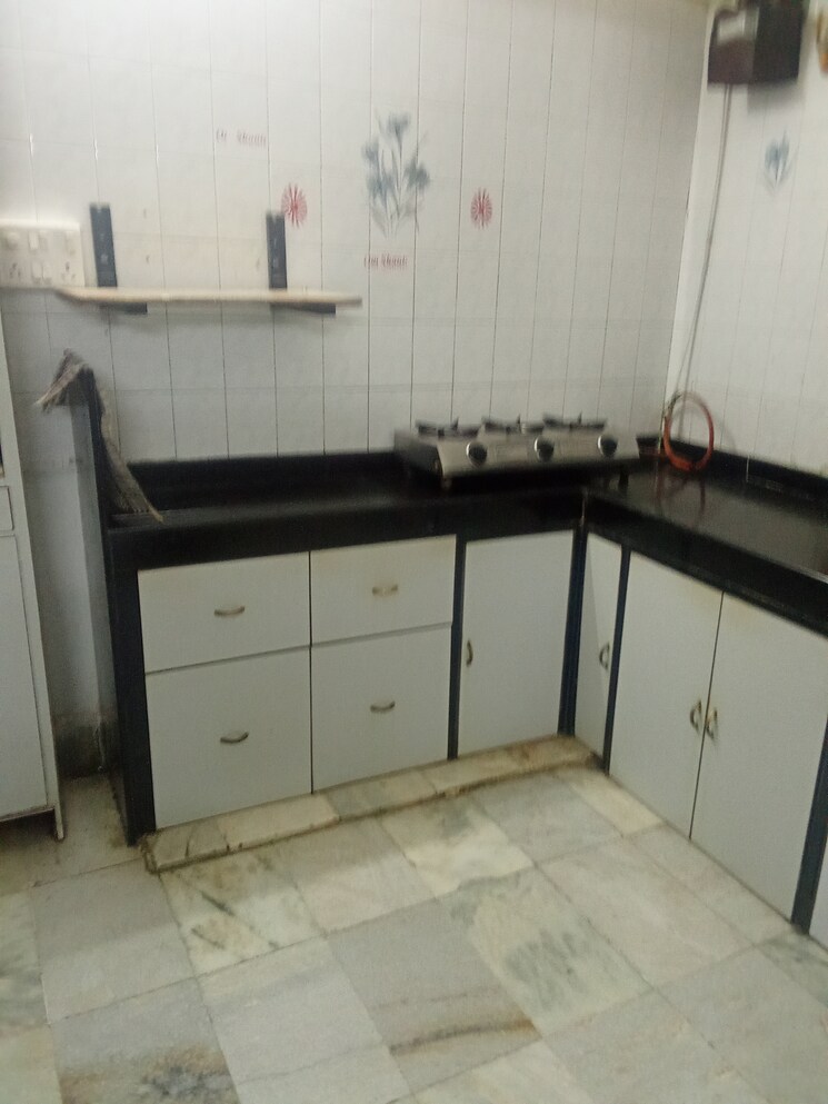 Kitchen, royal-tower-chs-ltd 2 Bedroom 900 Sq.Ft. Apartment In Borivali West Mumbai 8061242