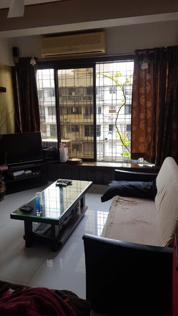 1.5 BHK Apartment For Rent in Bandra West