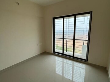 Room in 1 BHK Apartment at Bhoomi Acropolis, Virar West – for Rent