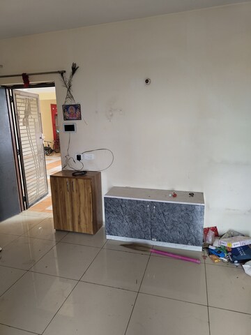 Furnished Amenities in 2 BHK Apartment at Wave Dream Homes, Wave City – for Rent