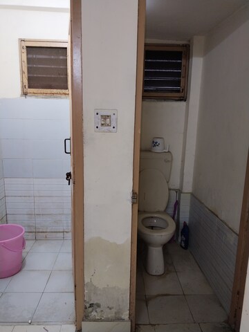 Bathroom in 1 BHK Apartment at Sector 23 Dwarka – for Rent