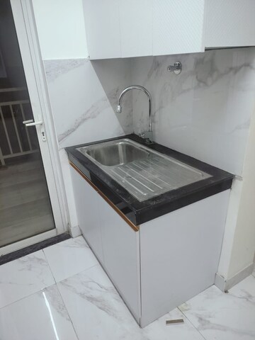 Bathroom in 2 BHK Apartment at M3M Marina, Sector 68 – for Rent