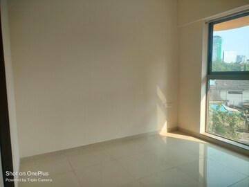 Room in 1 BHK Apartment at Lodha Unica, Jogeshwari West – for Rent