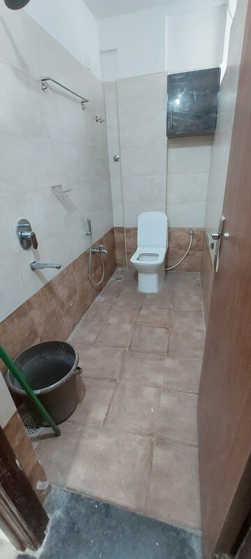 Bathroom in 3 BHK Apartment at Bachupally – for Rent