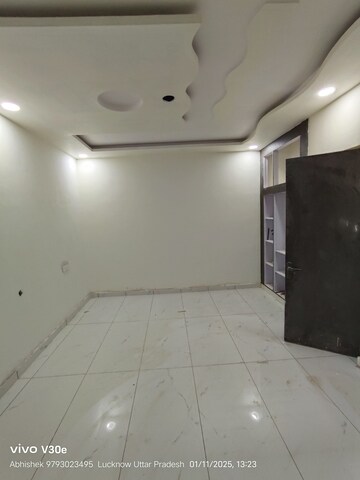 Master Bedroom in 3 BHK Villa at Jankipuram – for Sale
