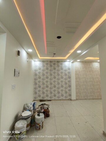 Living Room in 2 BHK Independent House at Jankipuram Extension – for Sale