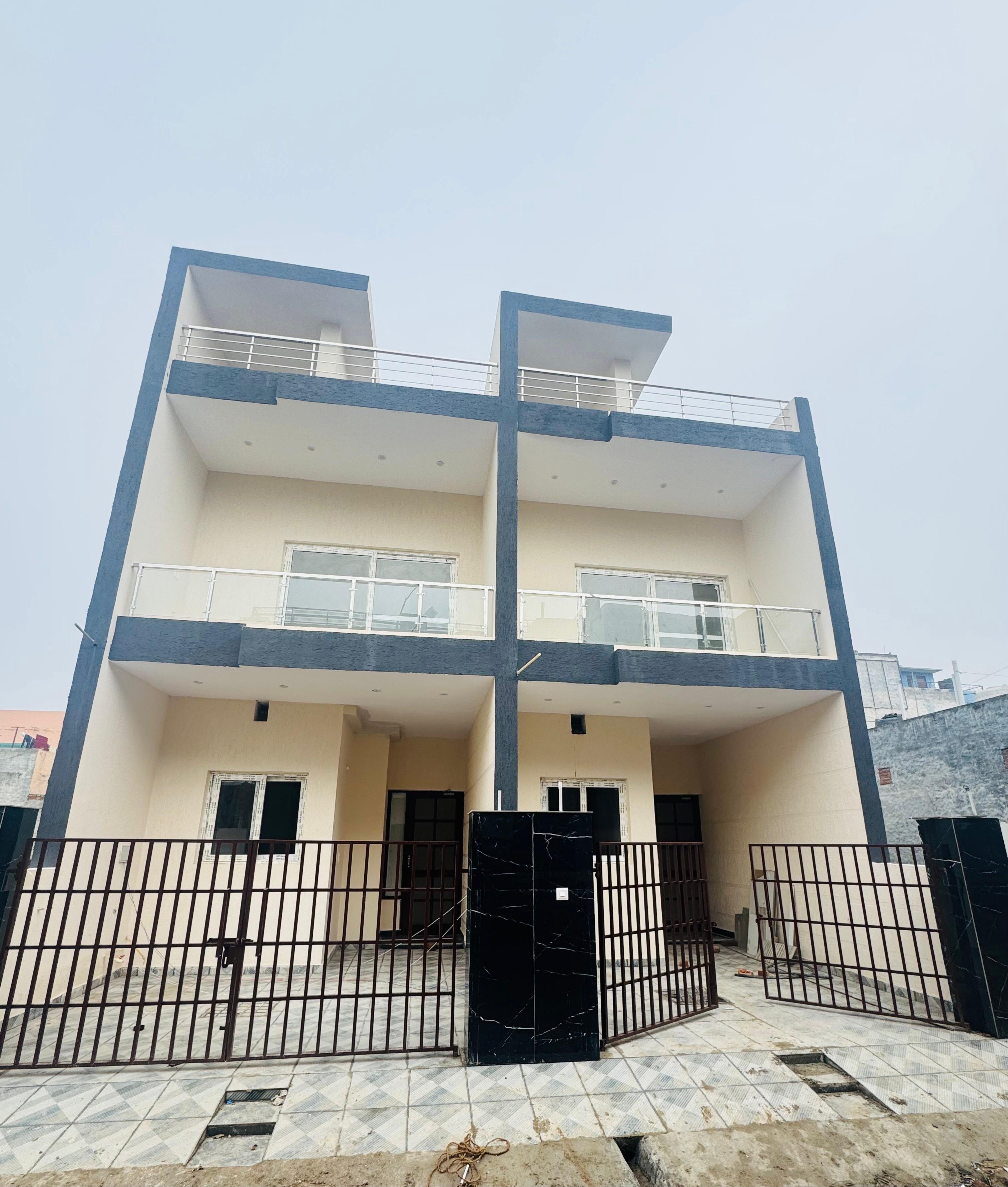 4 BHK + Study Room,Extra Room Independent House For Sale in Shivalik City 