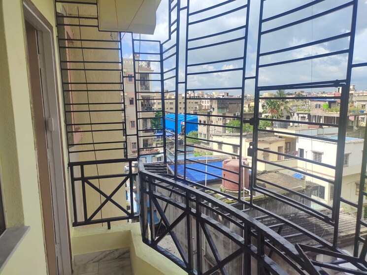 Balcony, behala 2 Bedroom 800 Sq.Ft. Builder Floor In Behala Kolkata 8061546
