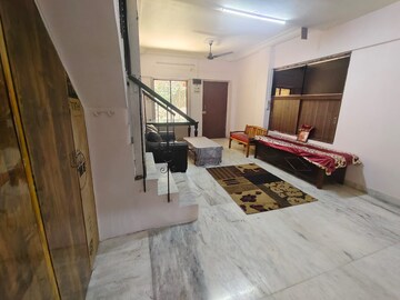 Bedroom in 2 BHK Apartment at Vashi Sector 4 – for Rent