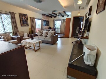 Room in 3 BHK Apartment at Clover Village, Wanowrie – for Rent