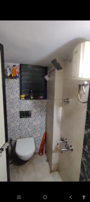 Furnished Amenities in 1 BHK Apartment at Kurla East – for Rent