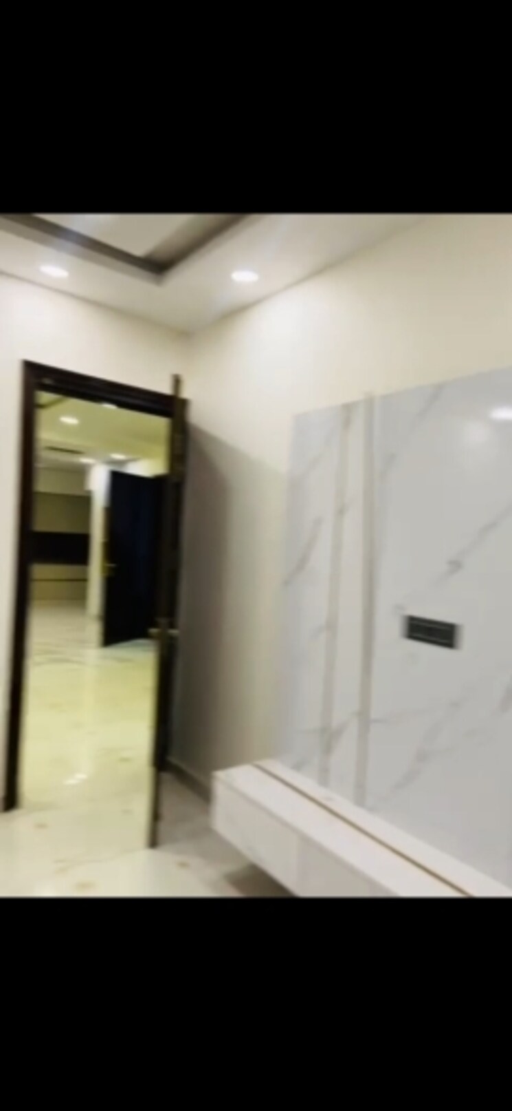 Room, rwa-apartments 5 Bedroom 112 Sq.Mt. Villa In Sector 31 Noida 8061678