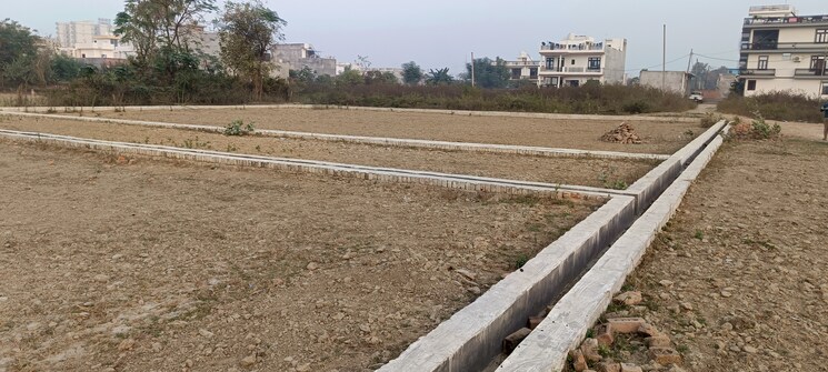 undefined, jankipuram  800 Sq.Ft. Plot In Jankipuram Lucknow 8061685