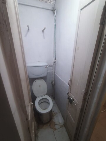 Bathroom in 2 BHK Independent House at Indira Nagar – for Rent