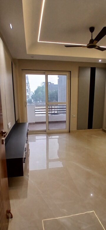 4 BHK Builder Floor For Sale in Puri Aman Vilas, Sector 89