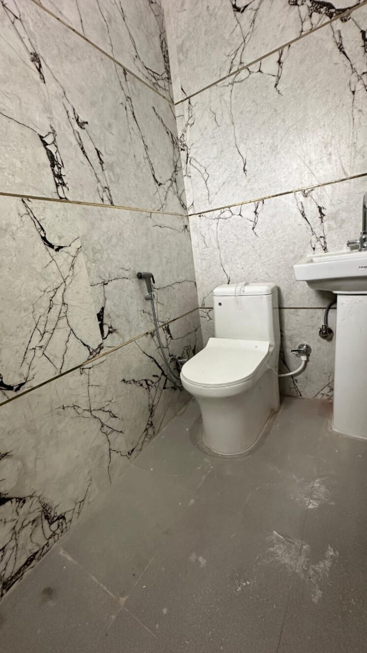 Bathroom, sahastradhara 3 Bedroom 60 Sq.Yd. Independent House In Sahastradhara Dehradun 8061732