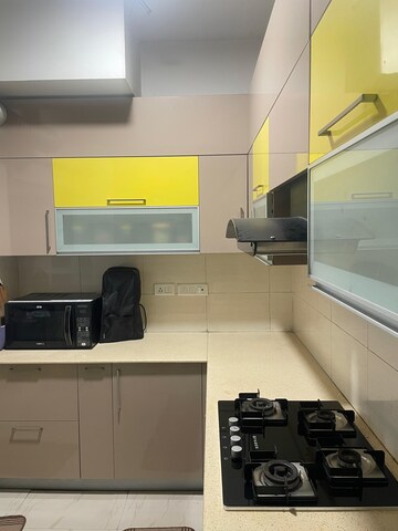 2 BHK Apartment For Rent in Nimbus The Golden Palm, Sector 168