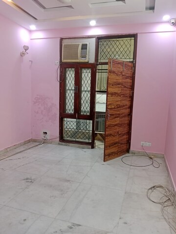 Room in 3 BHK Builder Floor at East Of Kailash – for Rent