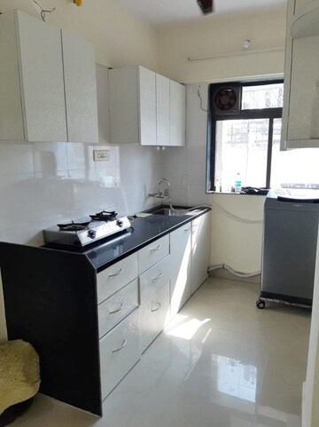 Master Bedroom in 1 BHK Apartment at Merwanji Tower, Parel – for Rent