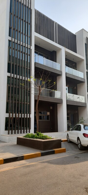 4 BHK Villa – Exterior View View at Tata Primanti Villas, Sector 72 - for Sale