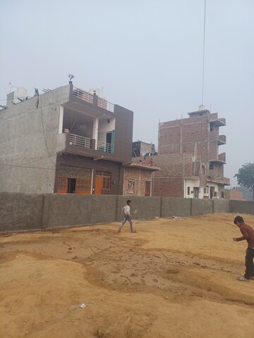  Plot For Sale in Dheeraj Nagar