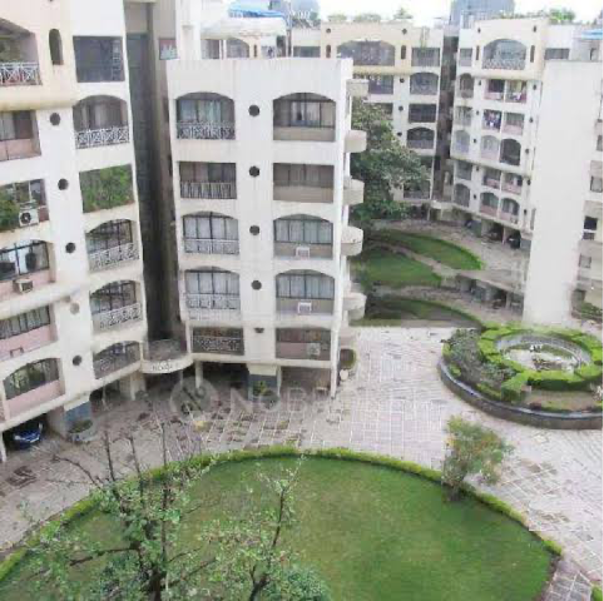 4 BHK + Extra Room Apartment For Sale in Om Utopia