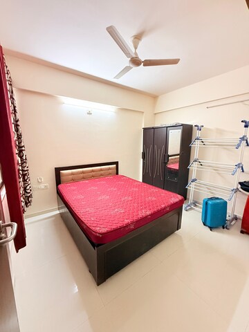 Bedroom in 2 BHK Apartment at Vastrapur – for Rent