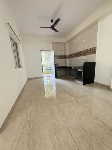 Room in 2 BHK Apartment at RK Spectra, Bavdhan – for Rent