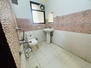 Bathroom in 1 BHK Builder Floor at Ansal Sushant Lok I, Sector 43 – for Rent