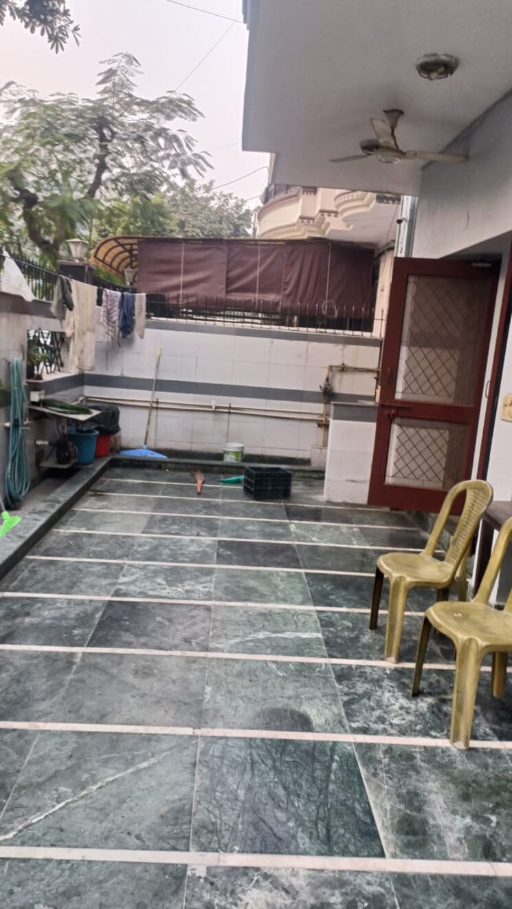 Exterior View, sector 22 6 Bedroom 168 Sq.Mt. Independent House In Sector 22 Noida 8062061