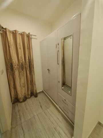 Building Lobby in 4 BHK Builder Floor at Sector 15 – for Rent
