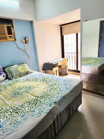 Bedroom in 3 BHK Apartment at Oberoi Springs, Andheri West – for Rent