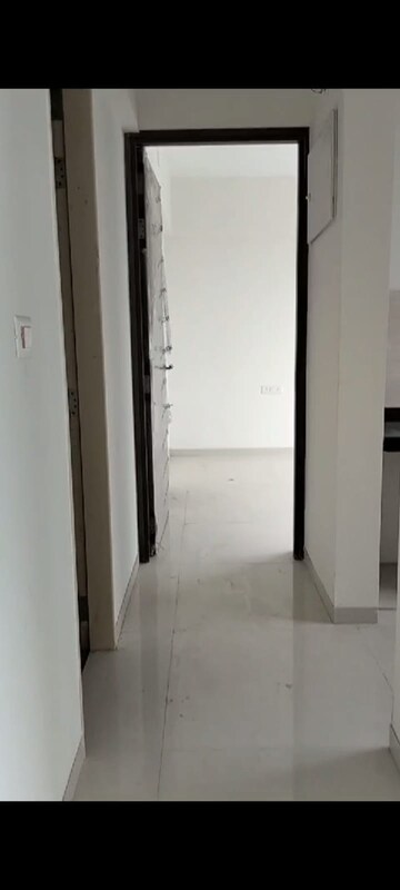 Bedroom in 1 BHK Apartment at Chembur – for Rent