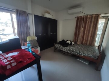 Bedroom in 2 BHK Apartment at Shubham Apartment, Baner – for Rent