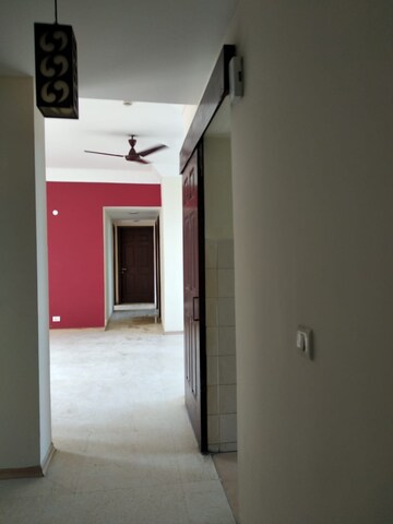  2 BHK Apartment at Umang Winter Hills, Sector 77 – for Rent