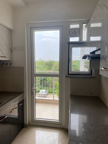 Room in 3 BHK Apartment at Tata La Vida, Sector 113 – for Rent