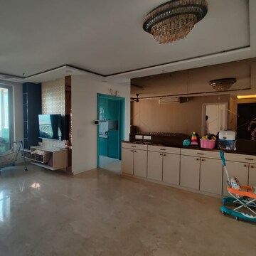 Parking in 3 BHK Apartment at Hiranandani Eagleridge Wing B, Hiranandani Estate – for Sale