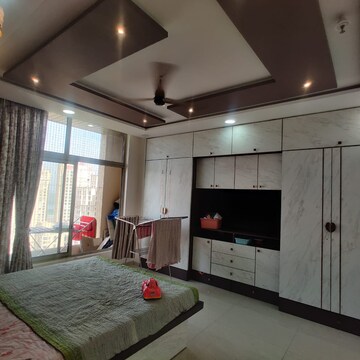 Kitchen in 3 BHK Apartment at Hiranandani Eagleridge Wing B, Hiranandani Estate – for Sale