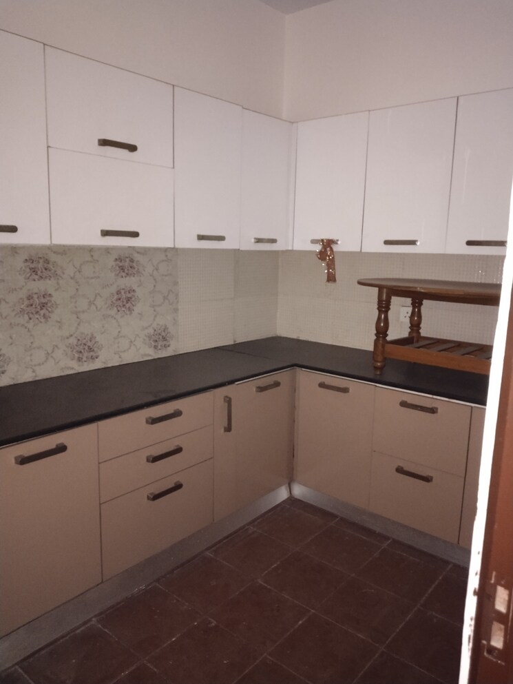 Kitchen, vipul-lavanya 3 Bedroom 1560 Sq.Ft. Apartment In Sector 81 Gurgaon 8062312