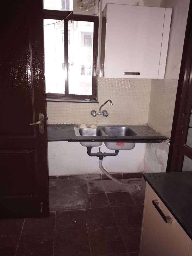 Kitchen, vipul-lavanya 3 Bedroom 1530 Sq.Ft. Apartment In Sector 81 Gurgaon 8062340