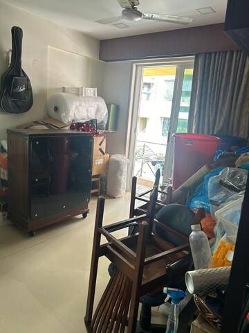 Team Area in 4 BHK Apartment at Chembur – for Rent