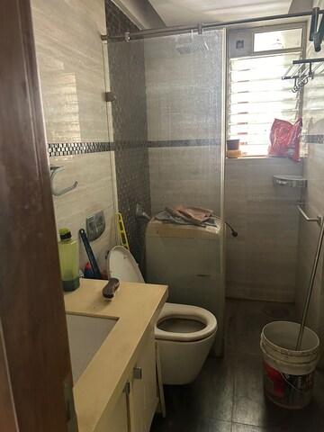 Bathroom in 4 BHK Apartment at Chembur – for Rent