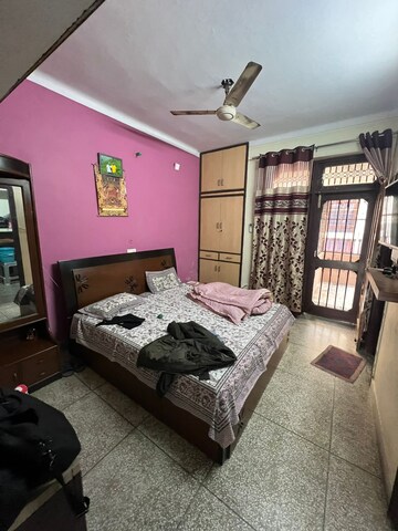 Bedroom in 2 BHK Independent House at Sector 10a – for Sale