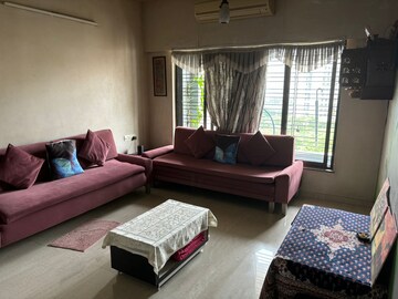 Bedroom in 2 BHK Apartment at DB Orchid Woods, Goregaon East – for Rent